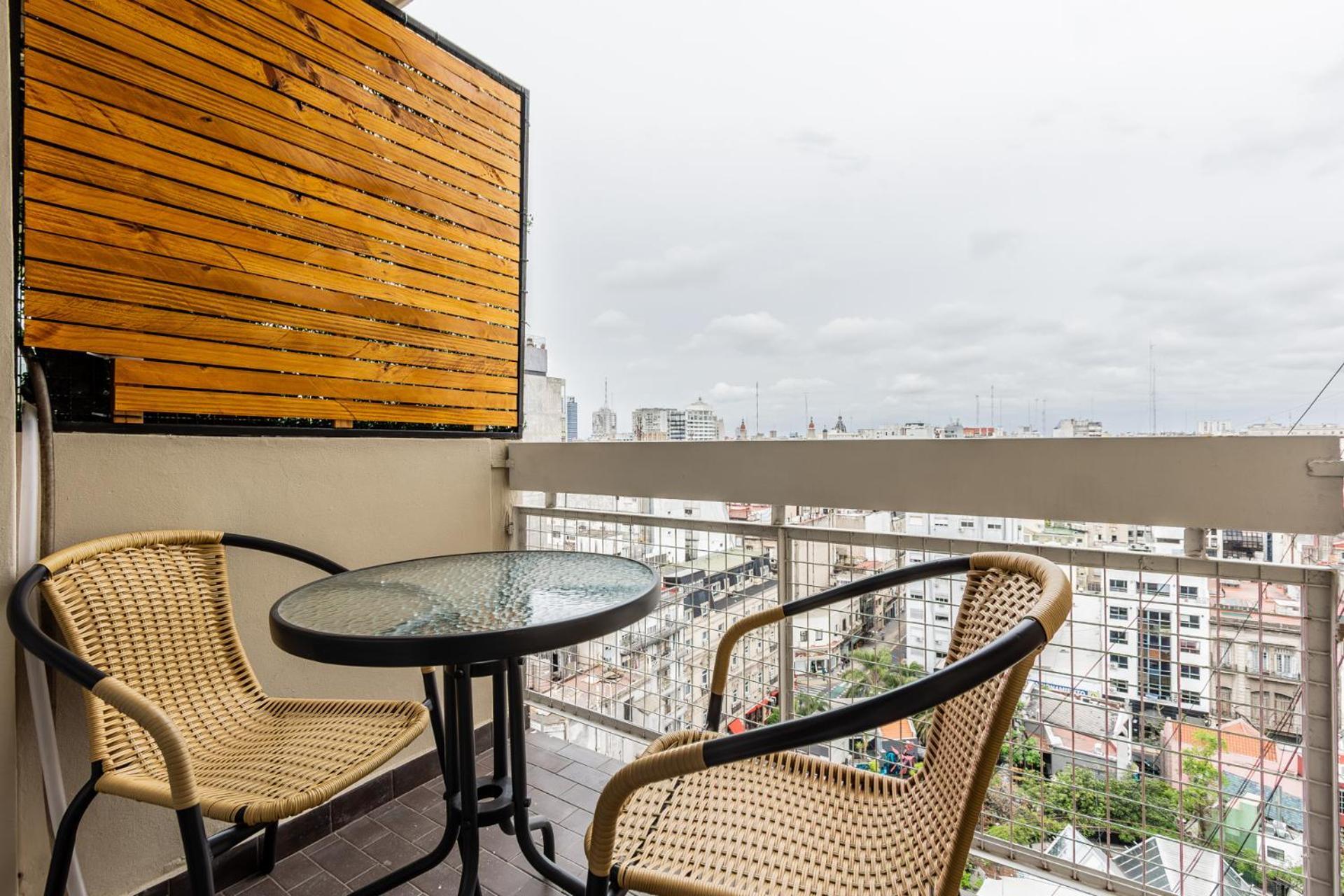 Sobra Av Corrientes - Vista Abierta A Paseo La Plaza Apartment Buenos Aires
