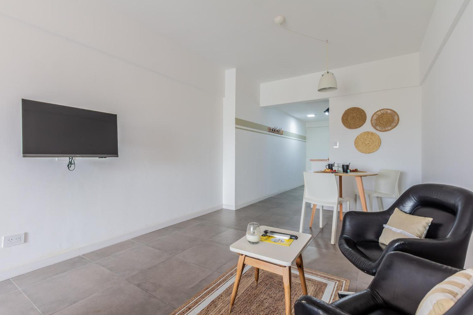 Apartment Sobra Av Corrientes - Vista Abierta A Paseo La Plaza Buenos Aires