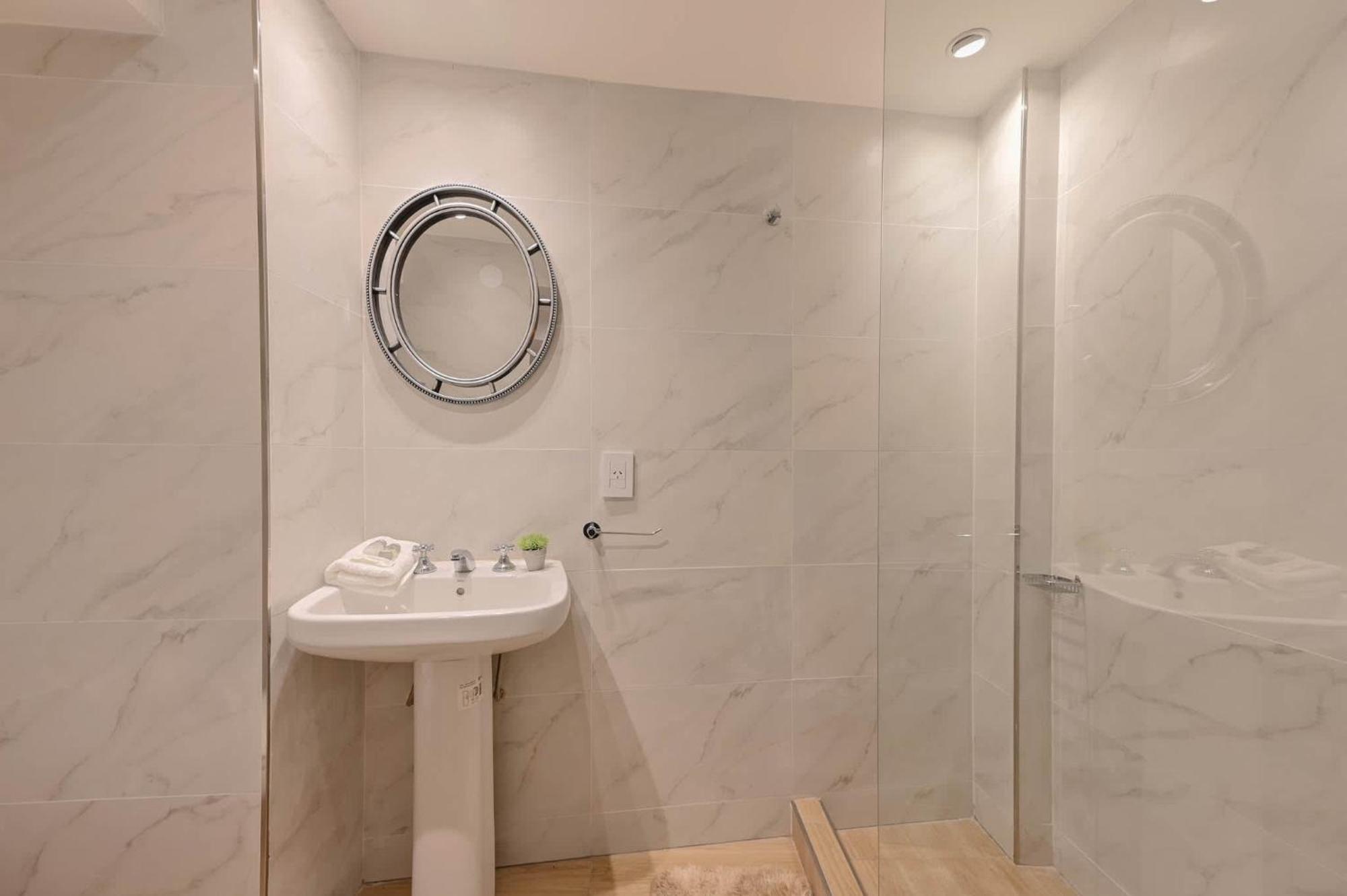Mansion Mitre 'b' - 3 Pax Gym & Jacuzzi Apartment