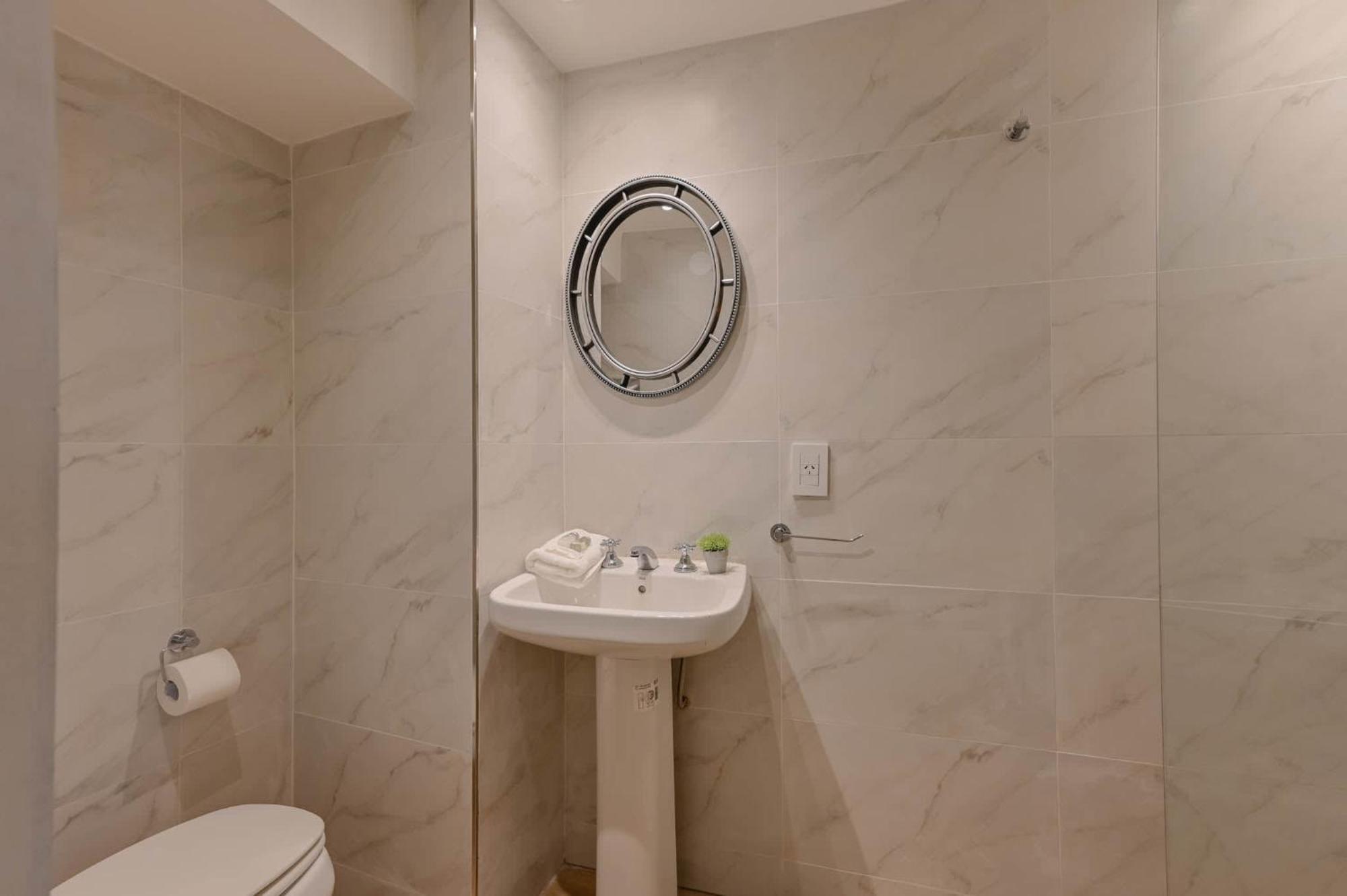 Mansion Mitre 'b' - 3 Pax Gym & Jacuzzi Apartment *