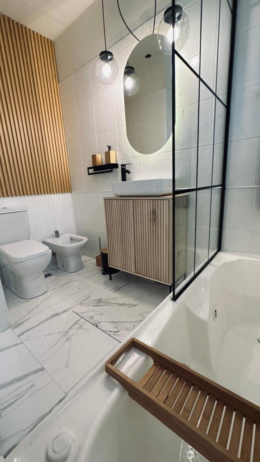 Plaza Serrano - Japandi Epicenter Retreat Airesb&b Apartment Buenos Aires