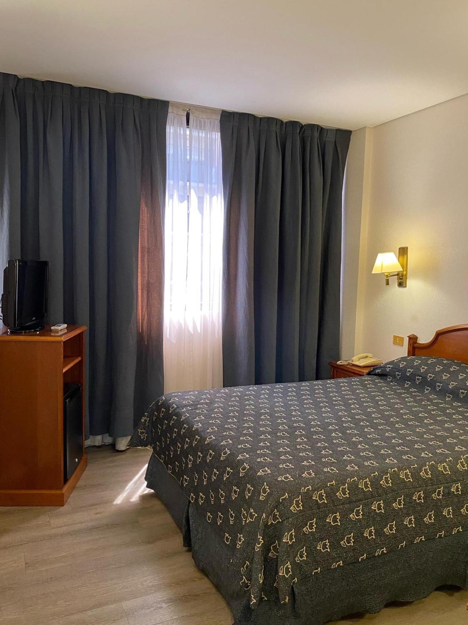 Atlas Tower 3*