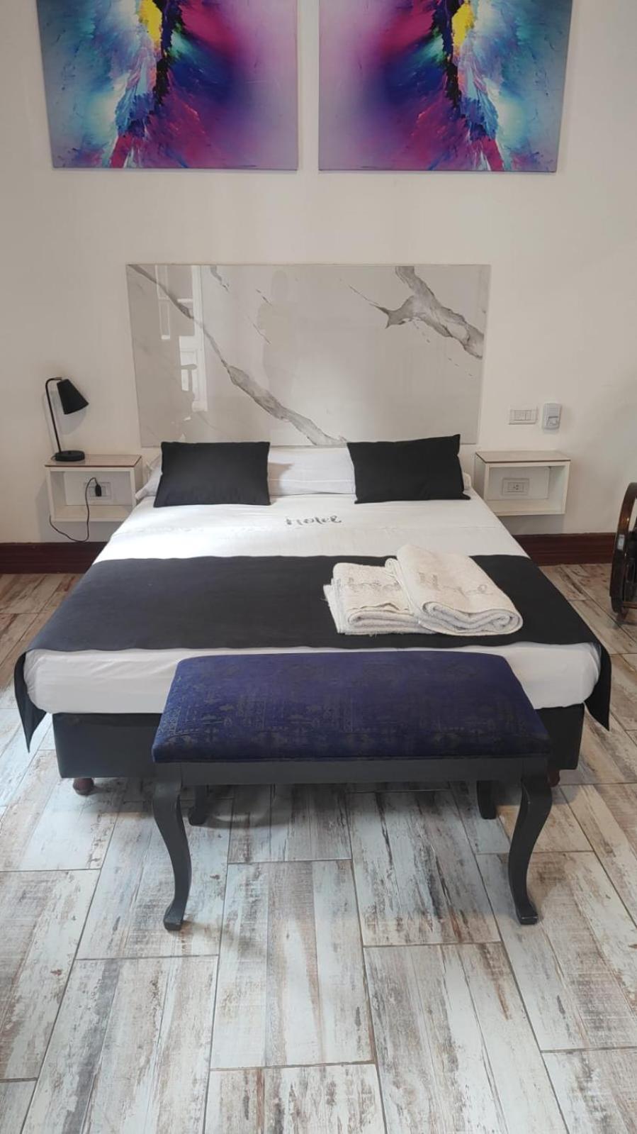 Apartment Cordoba Departamento, A 200 Mts De Peatonal Florida Y A 200 Mts Av 9 De Julio *