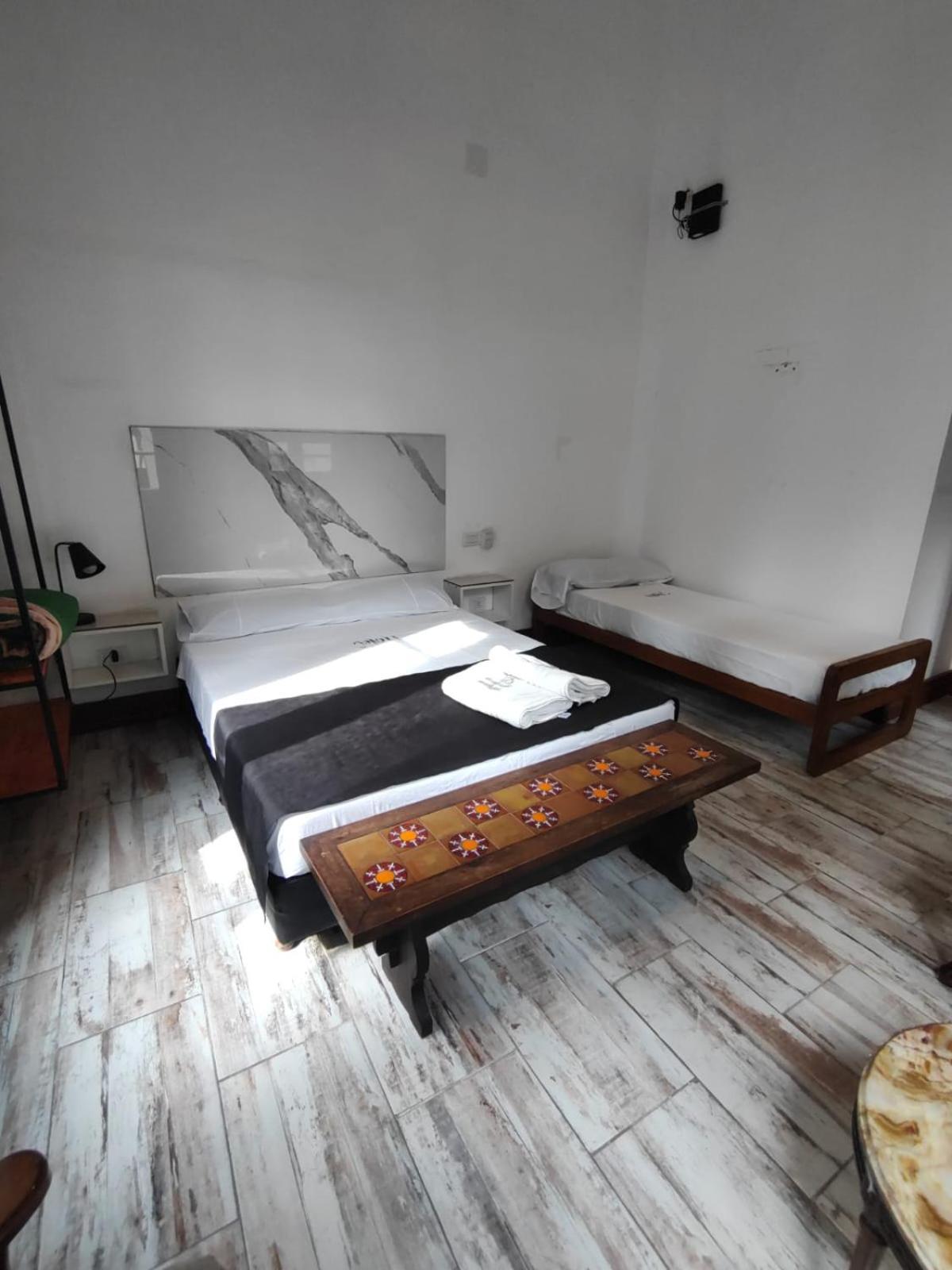 Cordoba Departamento, A 200 Mts De Peatonal Florida Y A 200 Mts Av 9 De Julio Buenos Aires