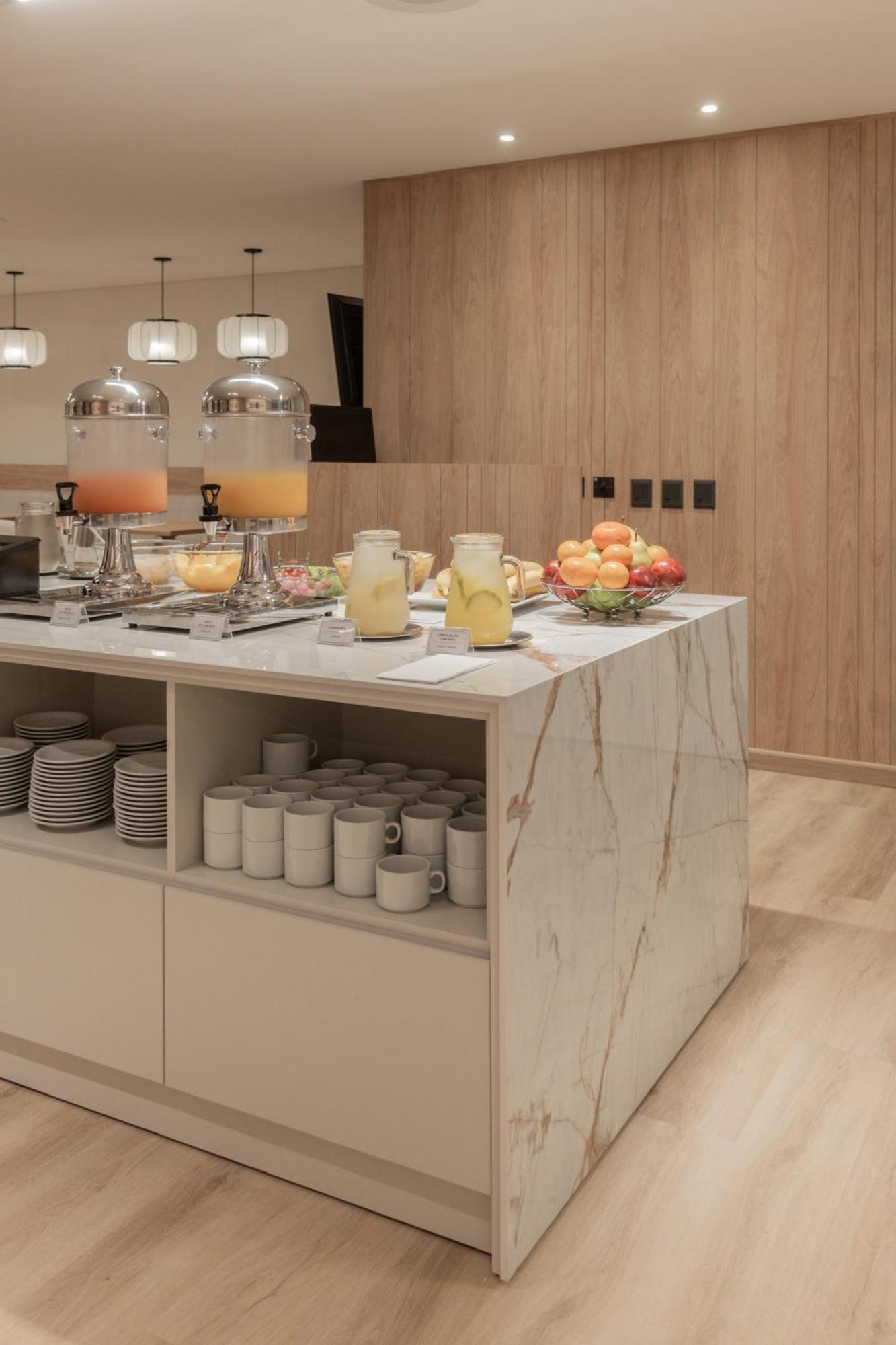 Solans Carlton 4* Buenos Aires