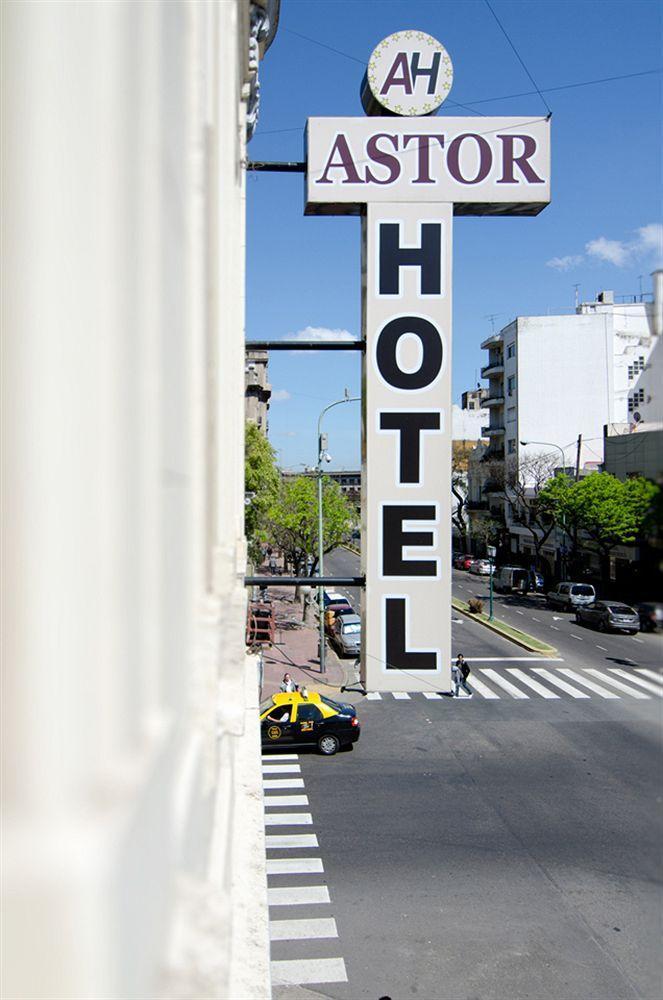 Astor Hotel *