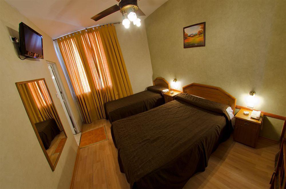 Hotel Astor *