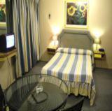 America Hotel 2*