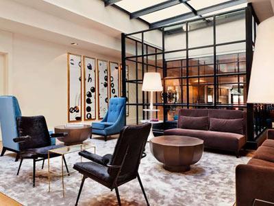 Pulitzer Hotel