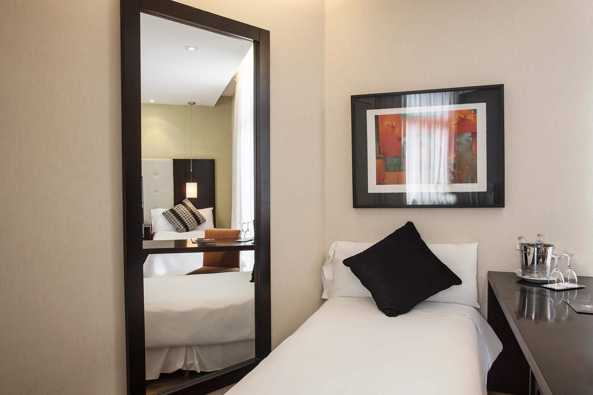 Hotel Hr Luxor 4*
