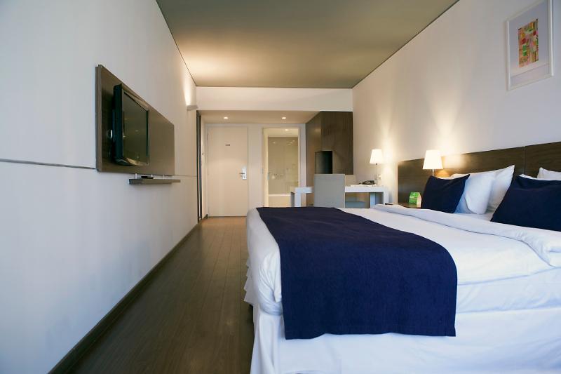 Hotel Dazzler By Wyndham Maipu