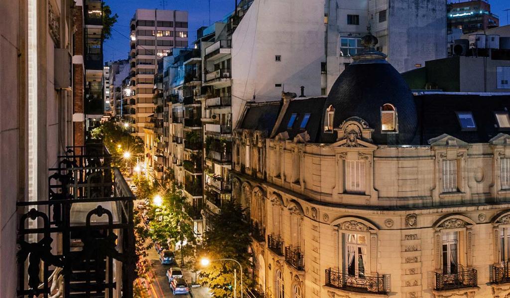 Deluxe In French Style Building Apartment *
