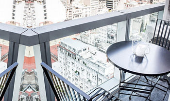 Downtown Aparthotel 3*