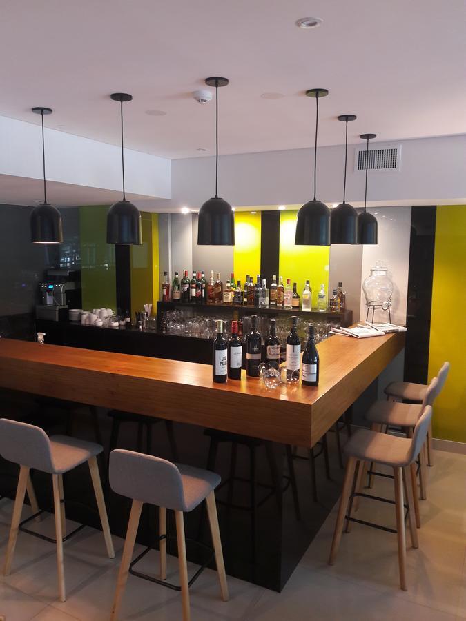 Hotel Howard Johnson Plaza 4*