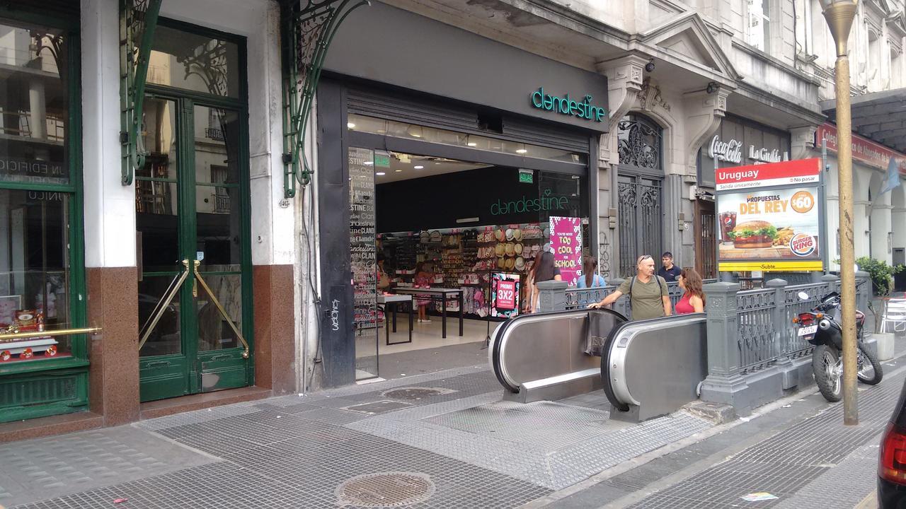 Corrientes Y Uruguay *