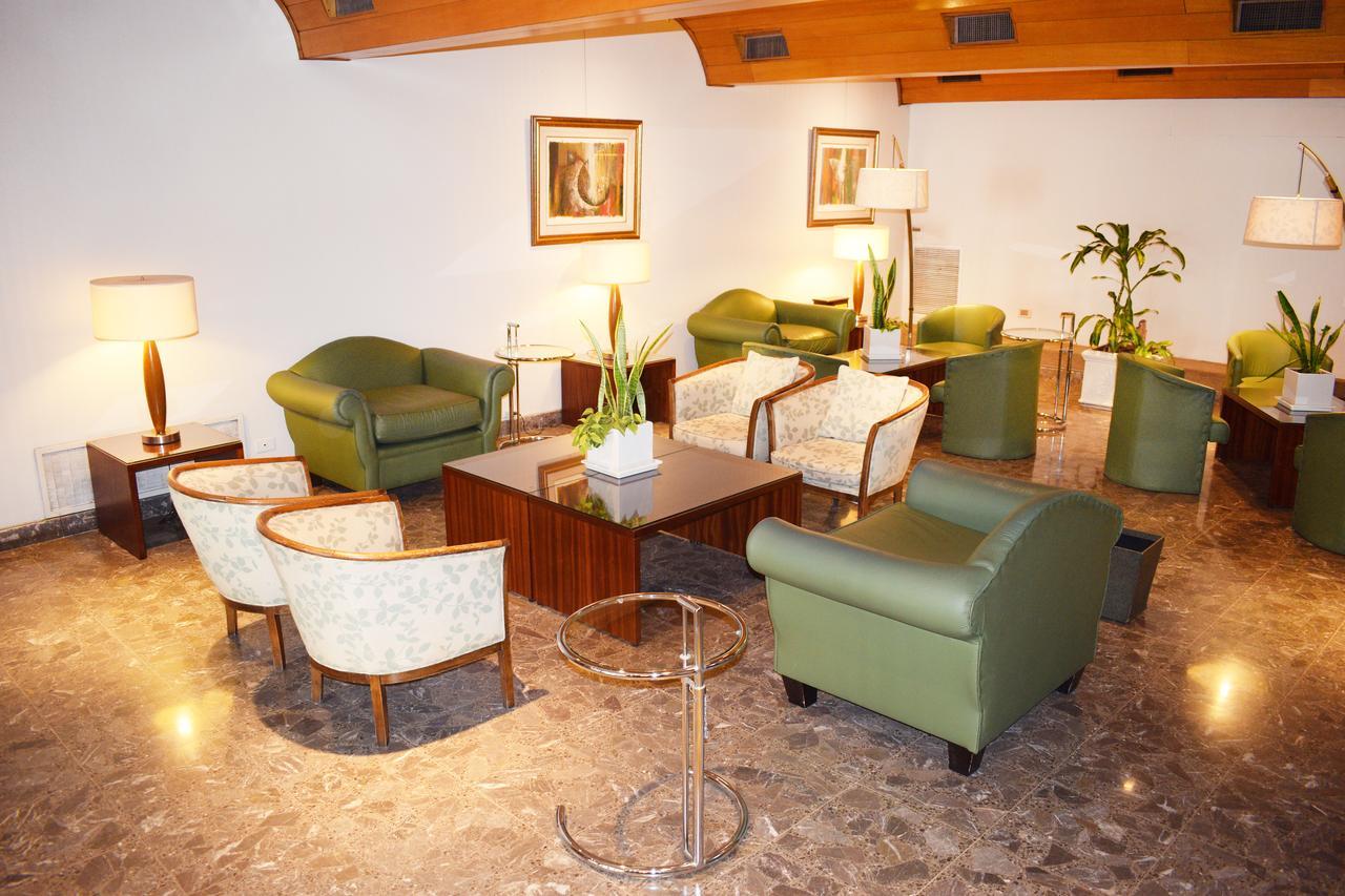 Solans Carlton Buenos Aires