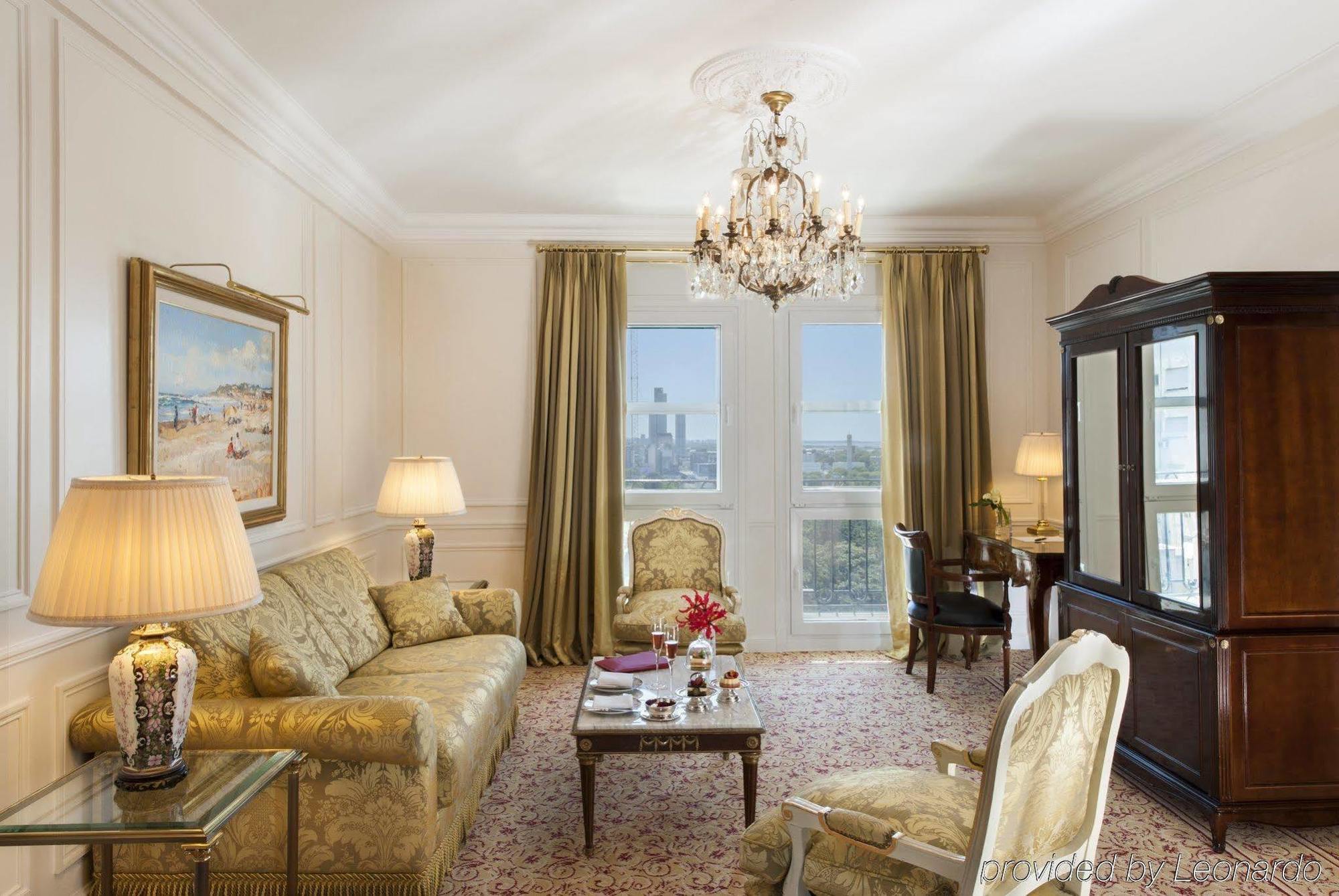 Alvear Art Hotel