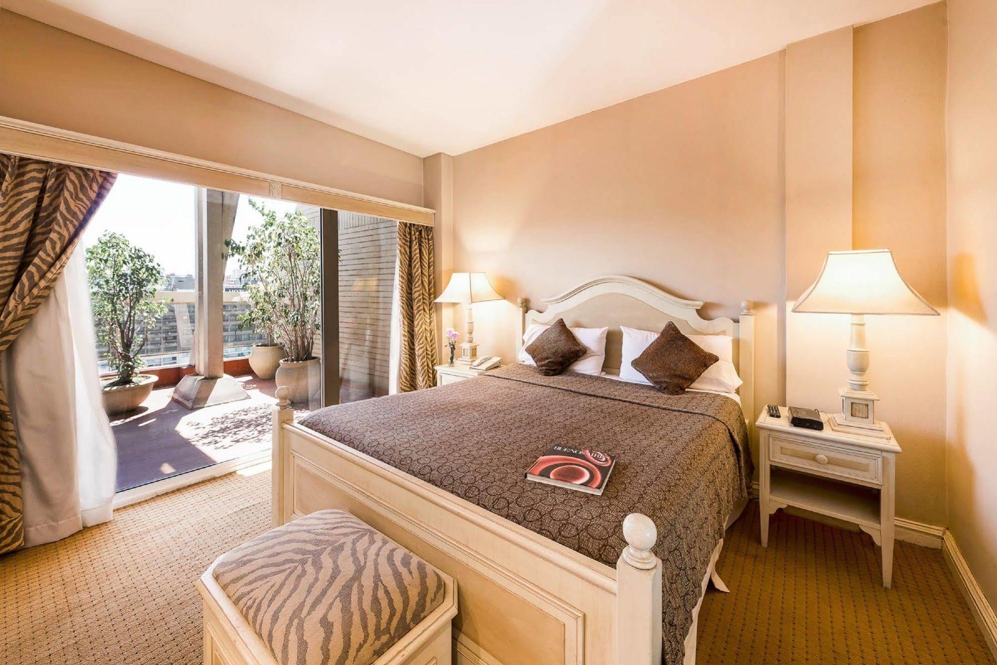 Exe Colón Hotel 4*