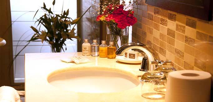 Kenton Palace Hotel 4*