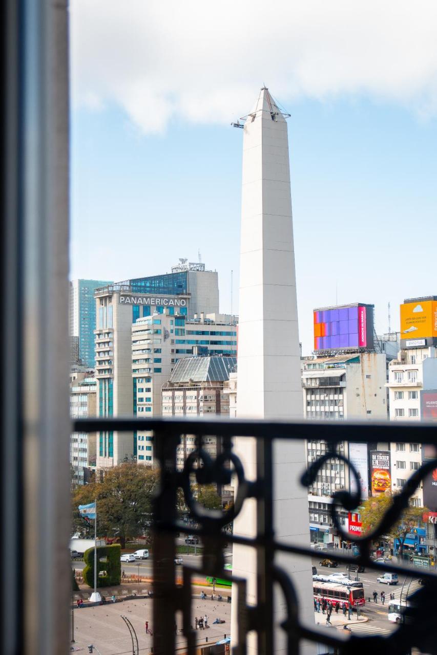 Park Silver Obelisco