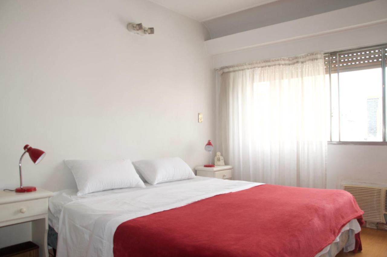 Apartment Luminous Studio Apartment. Ideal Location. By Owner. *