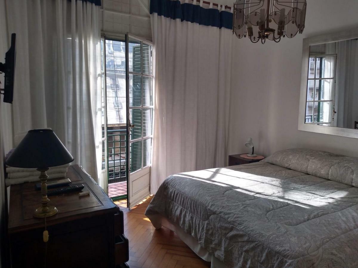 Apartment Corrientes Y Uruguay *