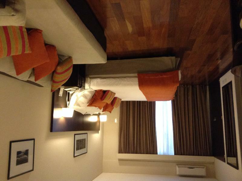 Hotel Argenta Belgrano 4*