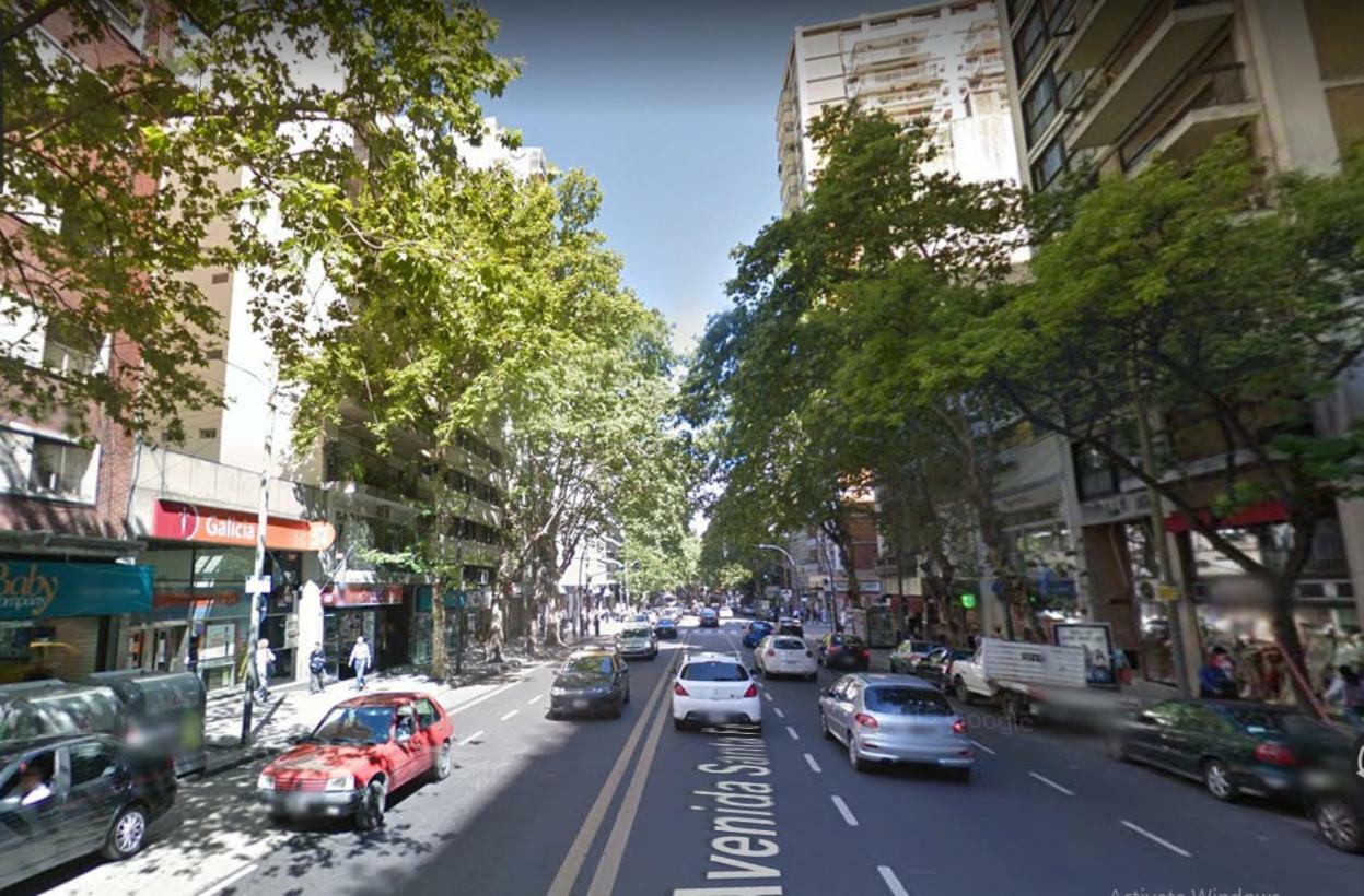 Avenida Santa Fe 2847 * Buenos Aires