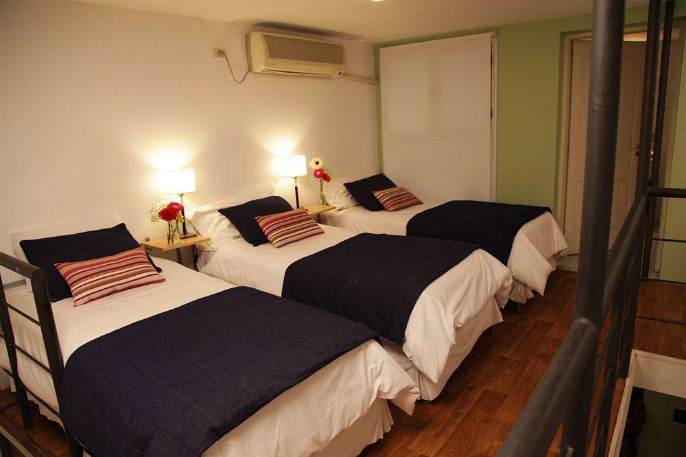 2055 Petit * Cost * Hotel Buenos Aires