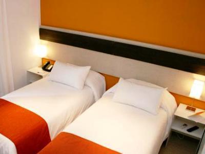 Monarca Hotel 4*