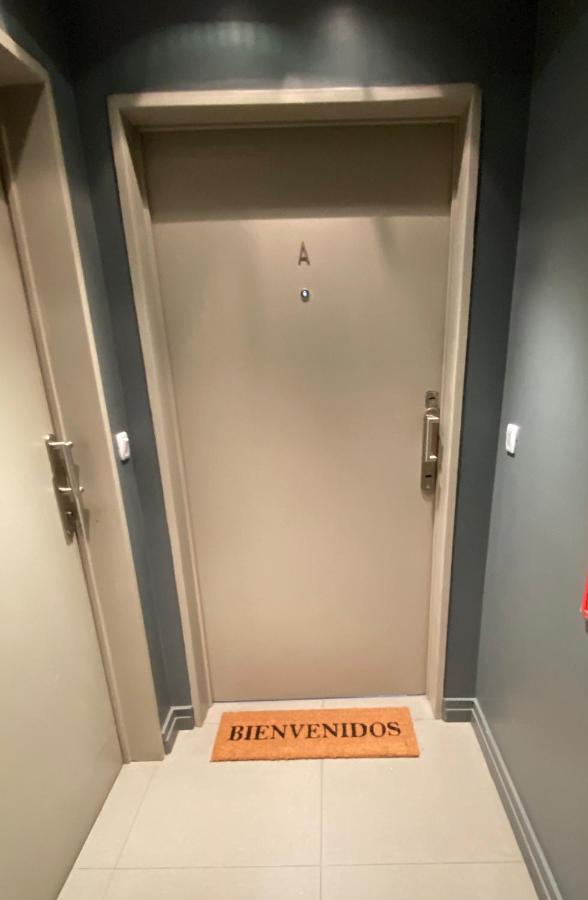 Departamento Piso 11 Vista Al Rio Palermo * Buenos Aires