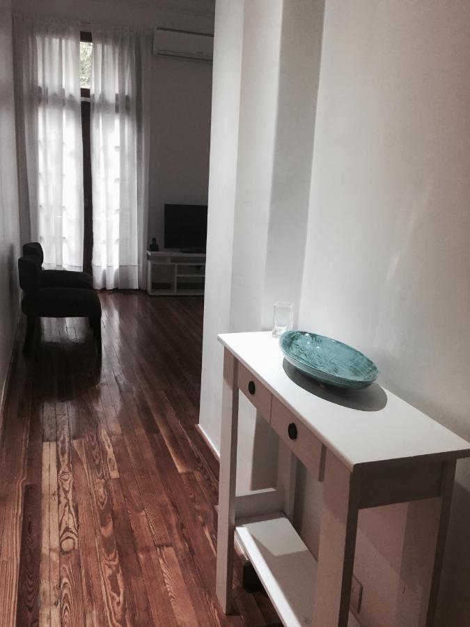 Apartment Dos Ambientes Amplios Y Luminosos En Recoleta *