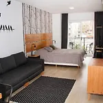 Palermo Hollywood - Bompland Y Paraguay 2 Pax