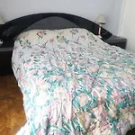 Para 4 Huespedes A 1 Cuadra De Parque Centenerario. Zona Hospitales