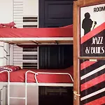 Play Hostel Soho