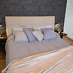Stylish Amplio Duplex Loft Cochera-Parking Las Canitas - Palermo Equipado - Tarifas En Ars, Solo Para Argentinos