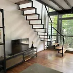Roosevelt Apart