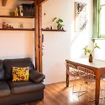 Loft Antiguo Sobre Av De Mayo