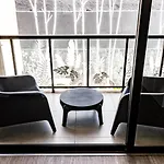 Apartamento Blanco Con Balcon