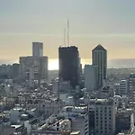 Obelisco B