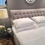 Luxury Apartment Tagle
