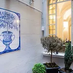 Patios De Recoleta