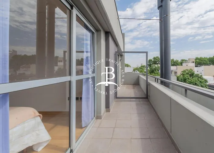 Triplex Moderno Con Parrilla Y Jardin!