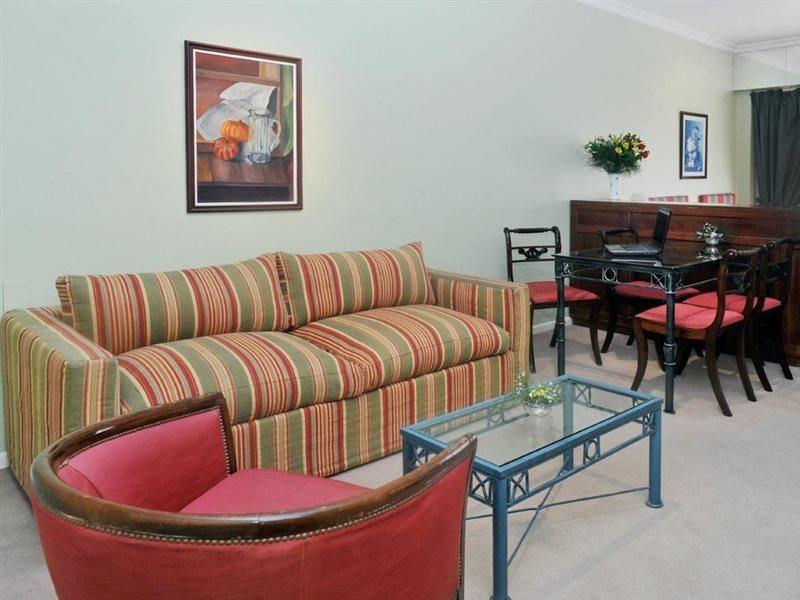 Mayla Apartment