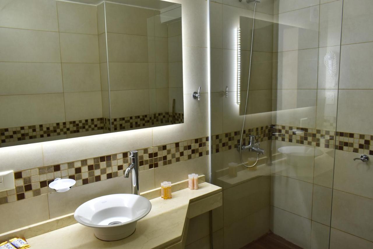 Syrah Suites Apartment