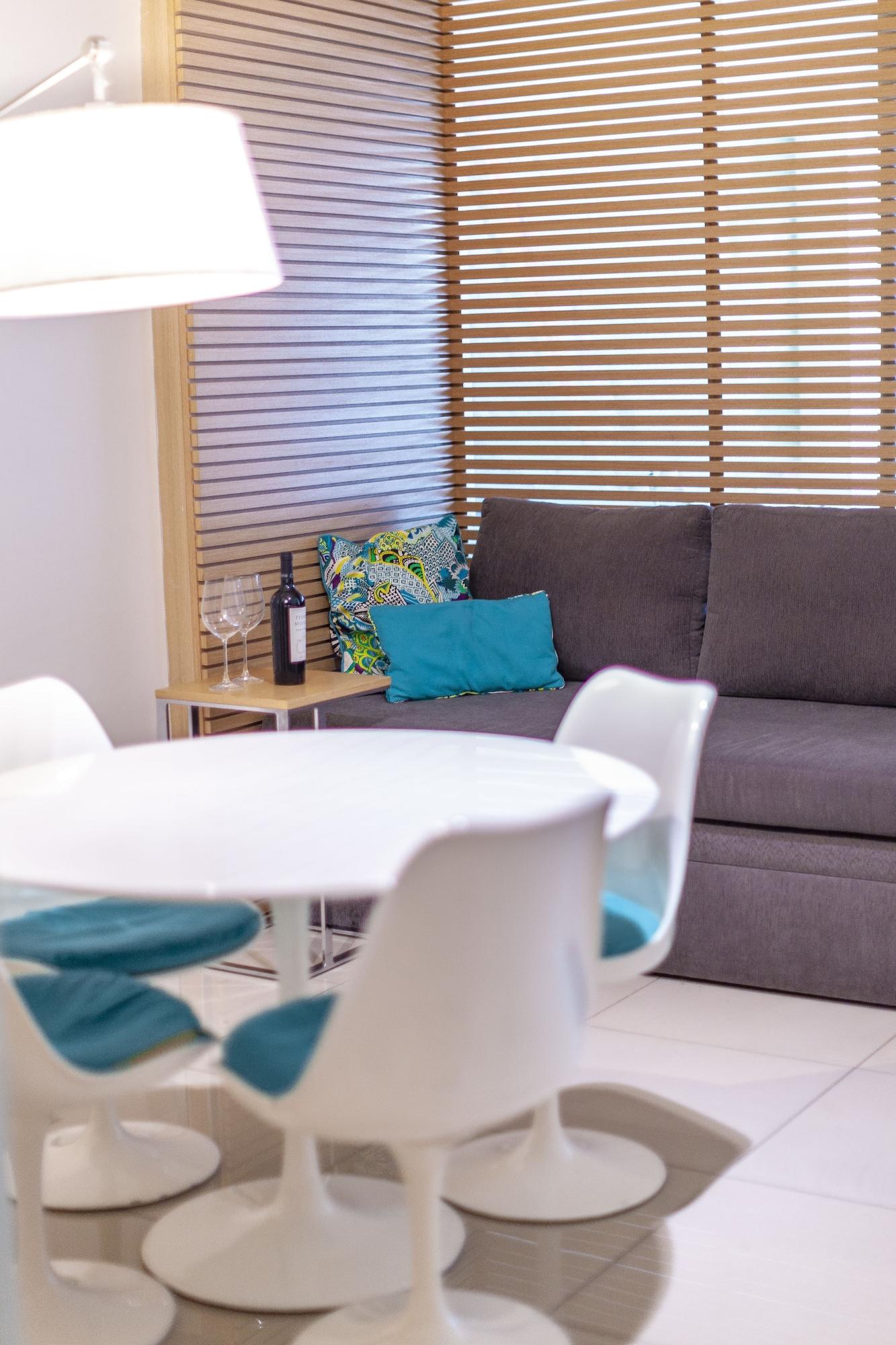 Dream Studios Ba Apartment