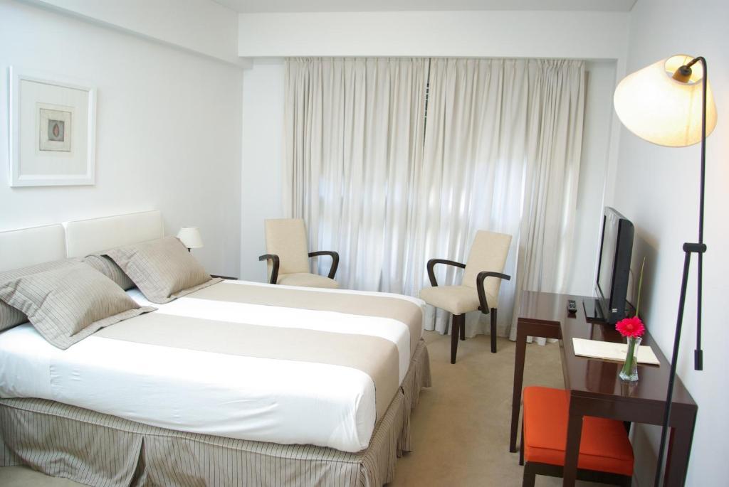 Loi Flats Hotel 4*