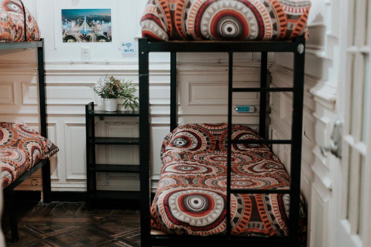 Ideal Center Hostel *