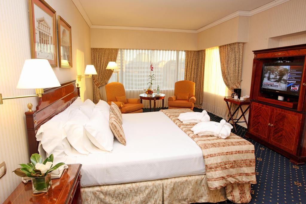 Hotel Emperador Buenos Aires