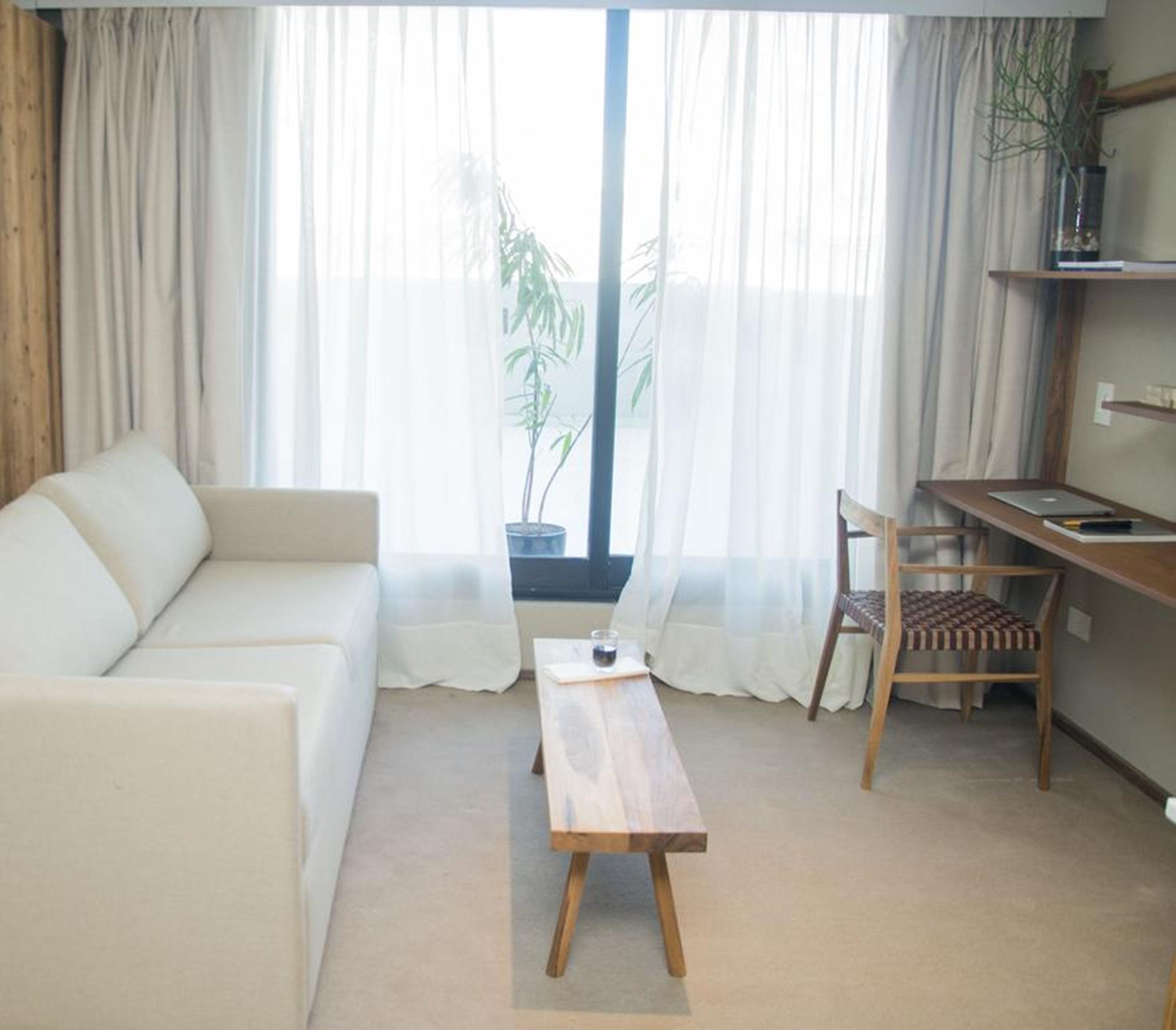 Aq Tailored Hotel 5*